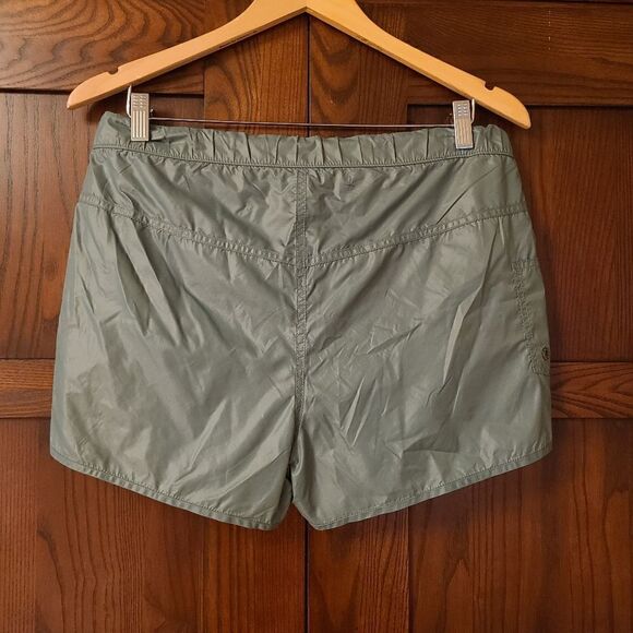 Marc Jacobs Nylon Shorts Army Green Size Small - Picture 6 of 6